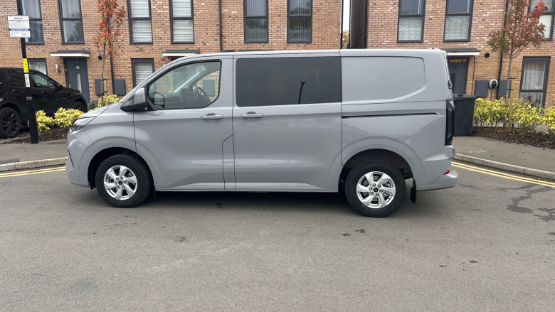 Ford Transit Custom 320 L1 Diesel Fwd 2.0 EcoBlue 136ps H1 Double Cab Van Limited Auto